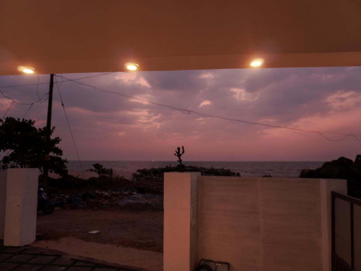 Marari Aidenz Beach Vibe Villa Alappuzha Eksteriør bilde