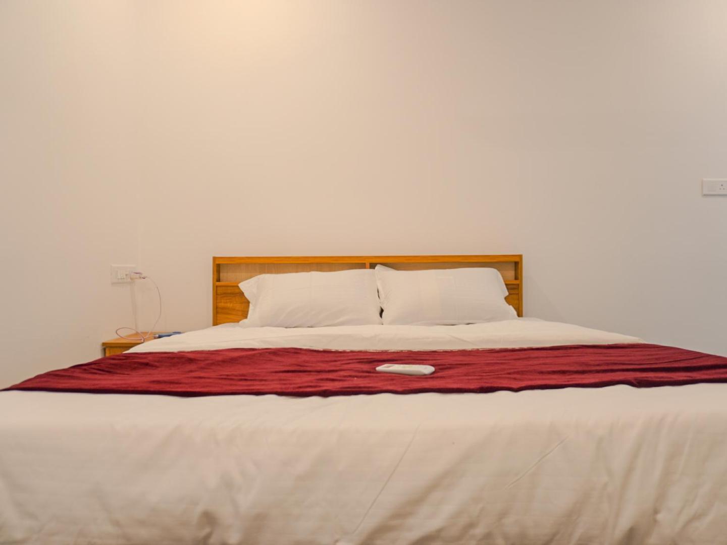 Marari Aidenz Beach Vibe Villa Alappuzha Eksteriør bilde